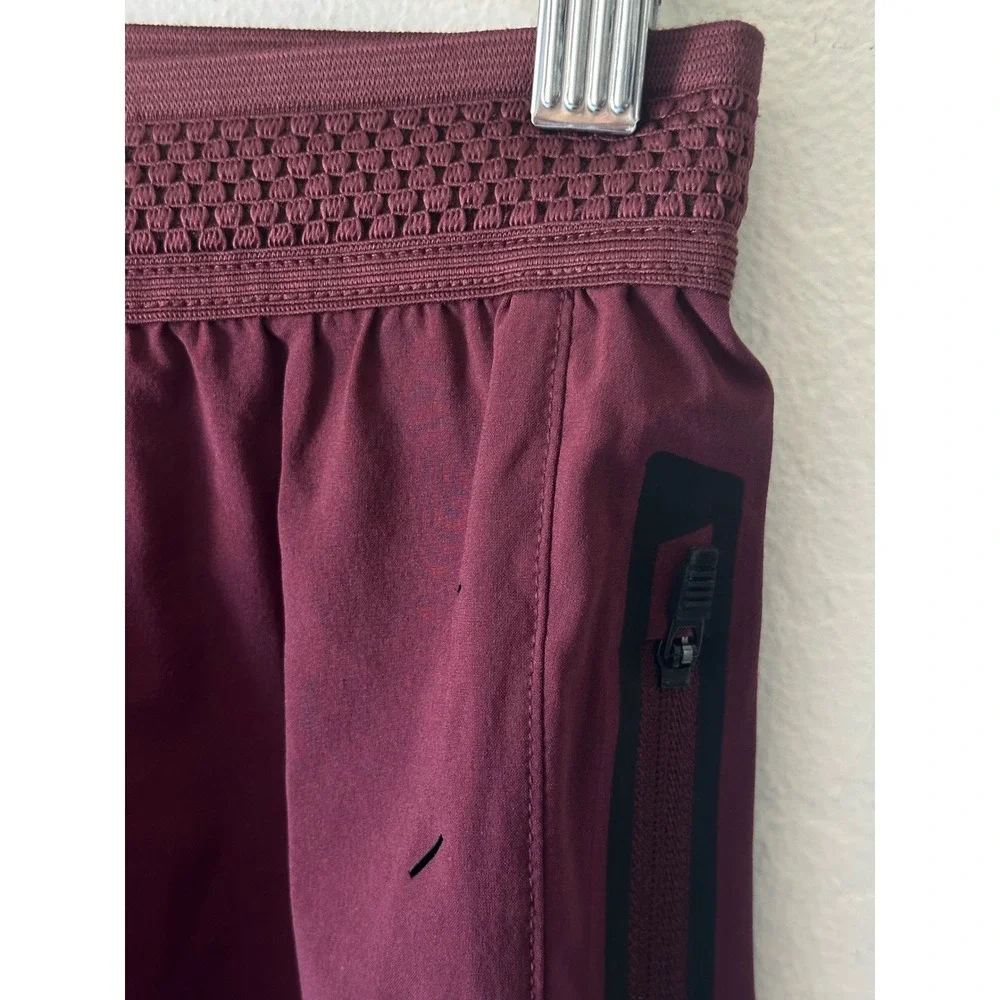 Ten Thousand Mens Session Shorts Size‎ Small Maroon Unlined Training Running